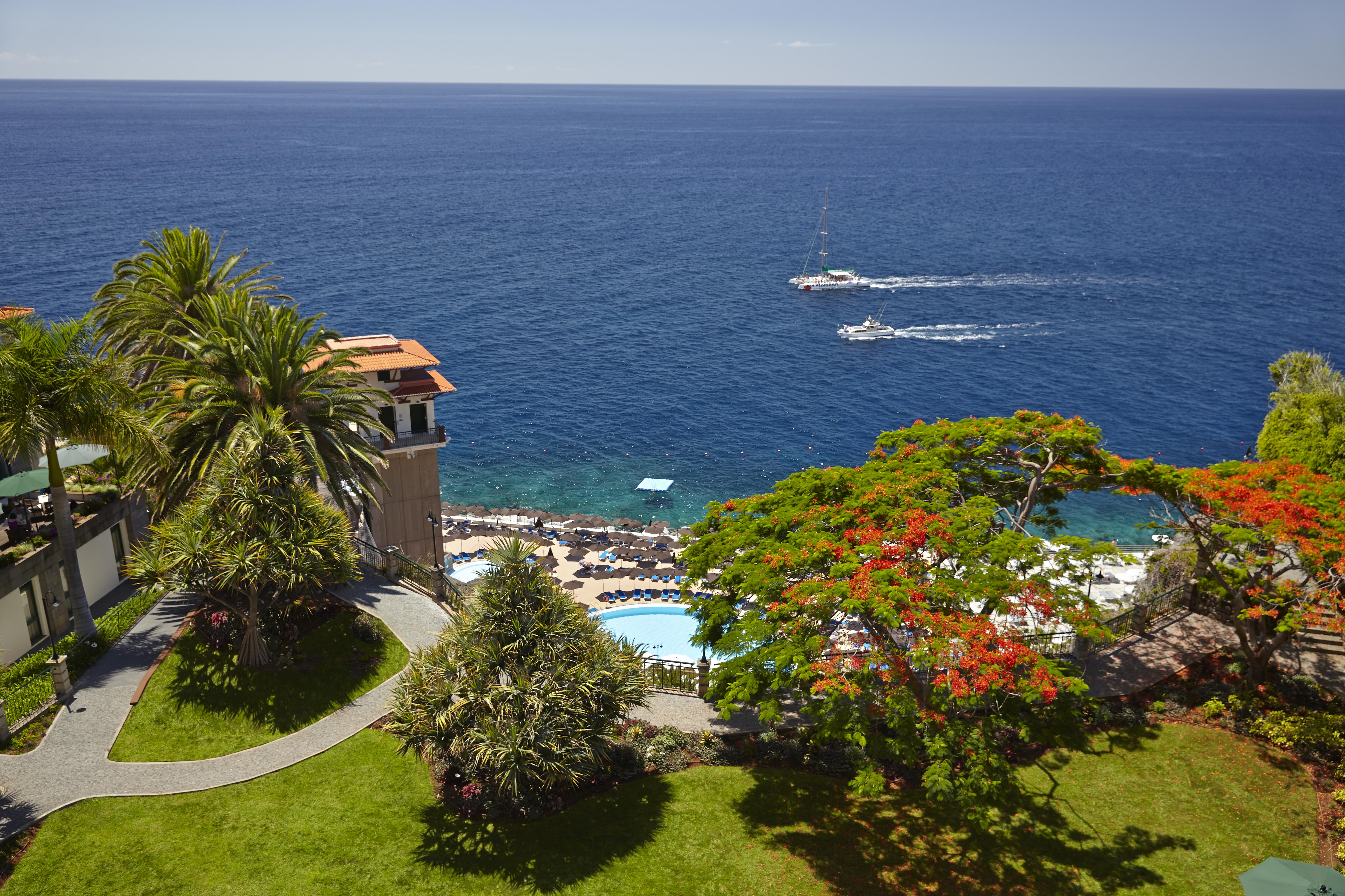 The Cliff Bay - Portobay Hotel Фуншал Екстериор снимка View of the resort