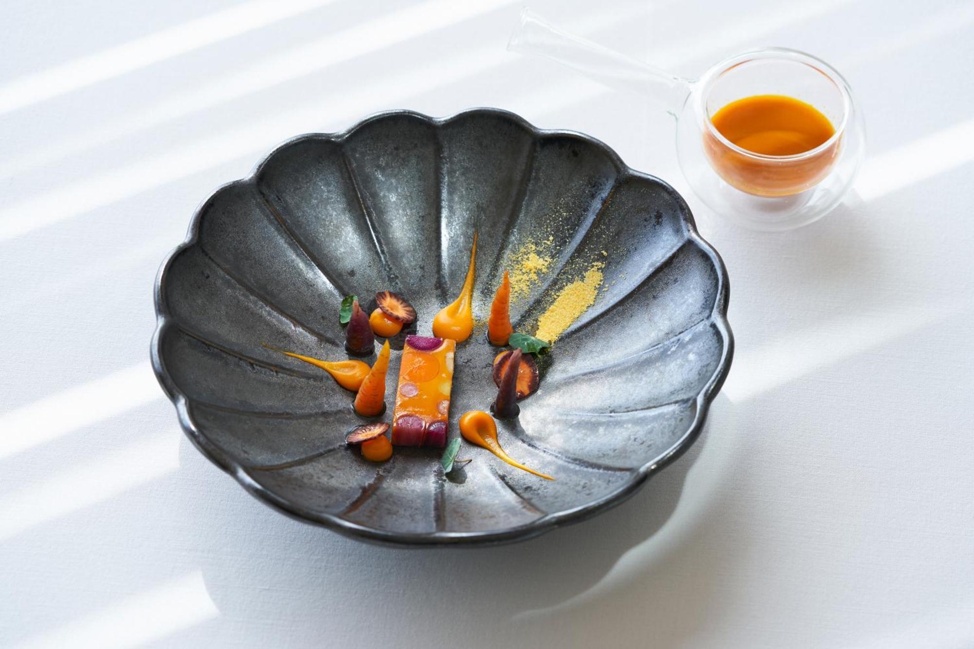 The Cliff Bay - Portobay Hotel Фуншал Екстериор снимка A dish by Chef Takashi Saito