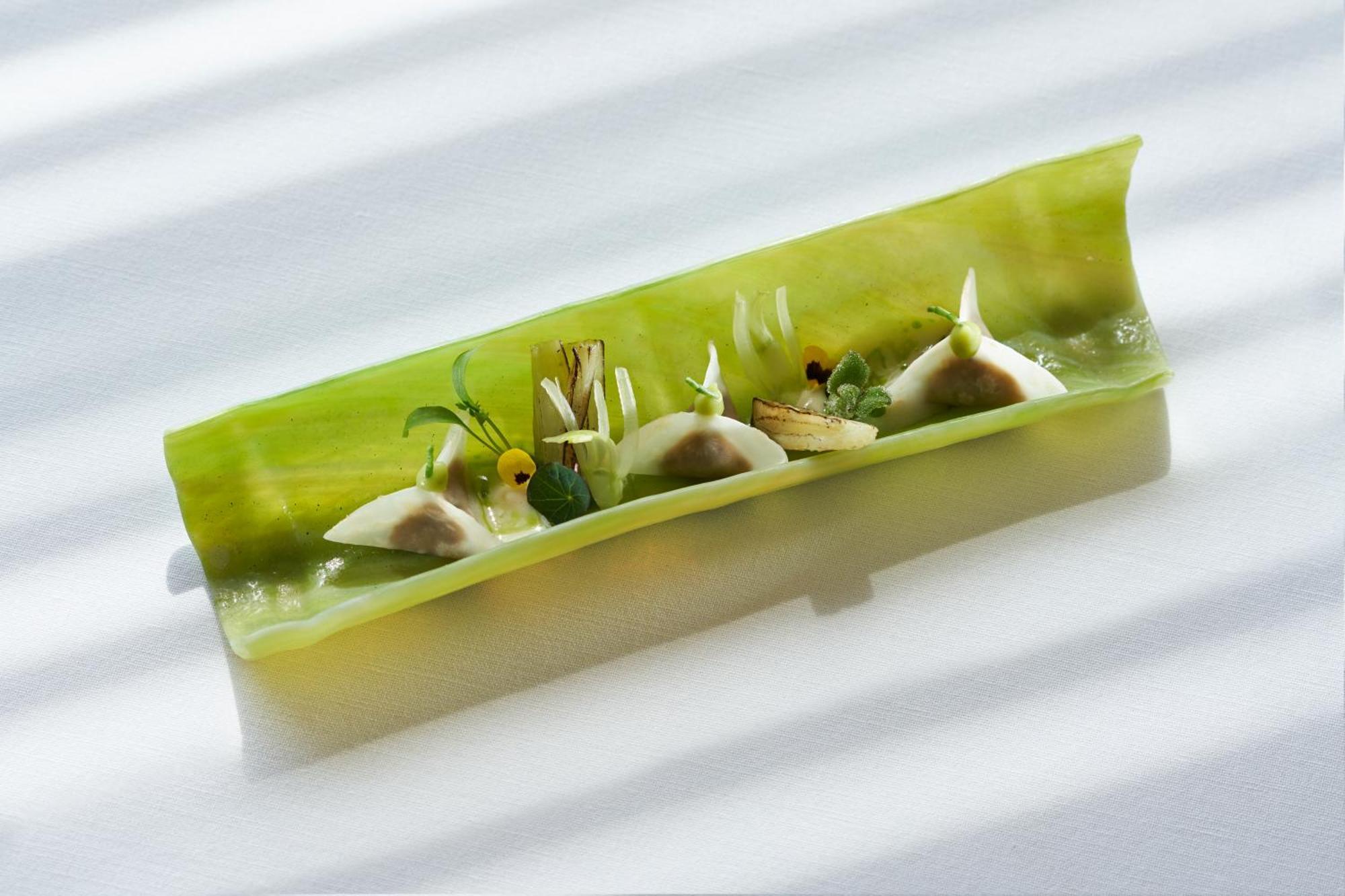 The Cliff Bay - Portobay Hotel Фуншал Екстериор снимка A green tea parfait