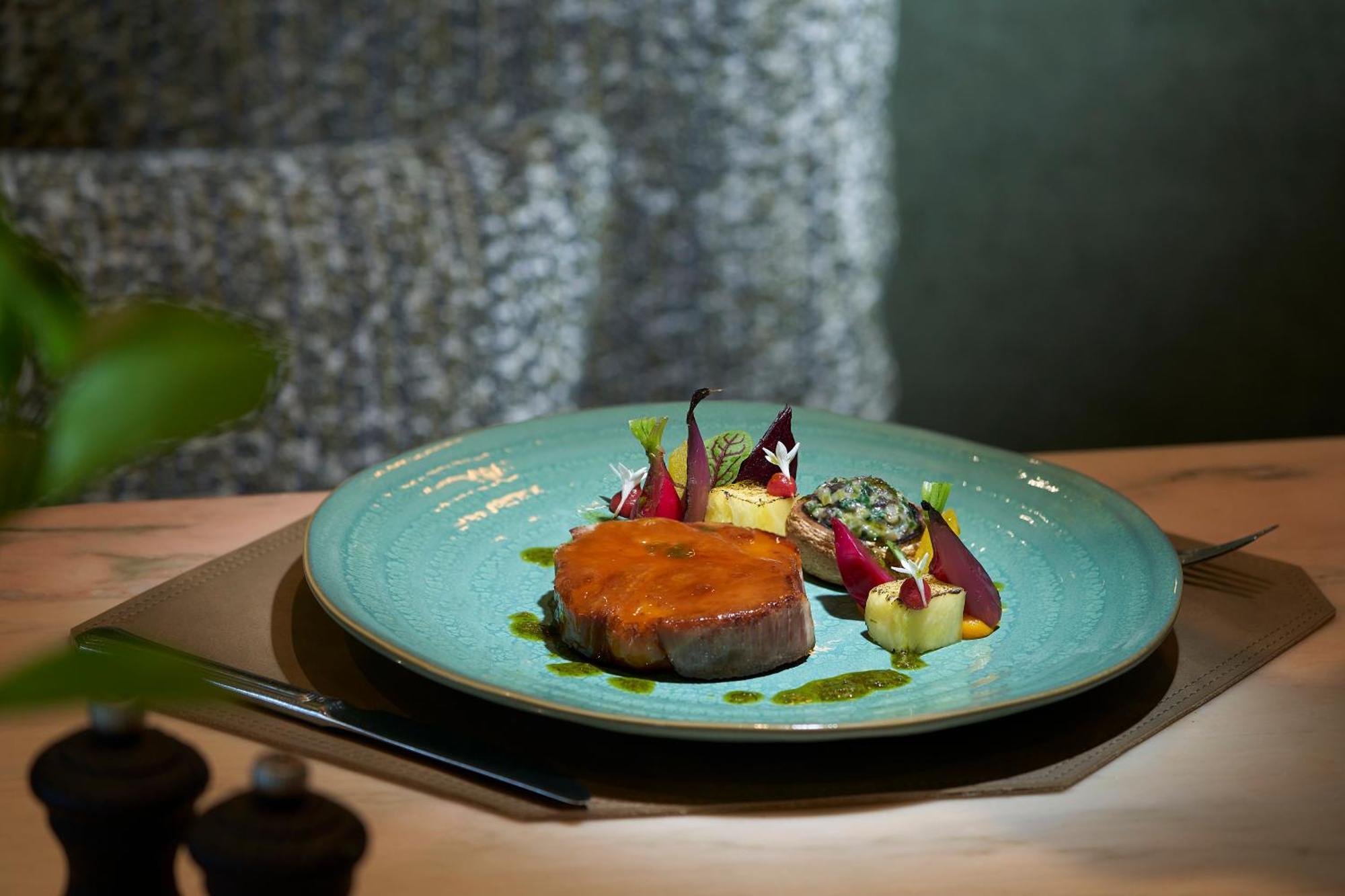 The Cliff Bay - Portobay Hotel Фуншал Екстериор снимка Aubergine with vegetables