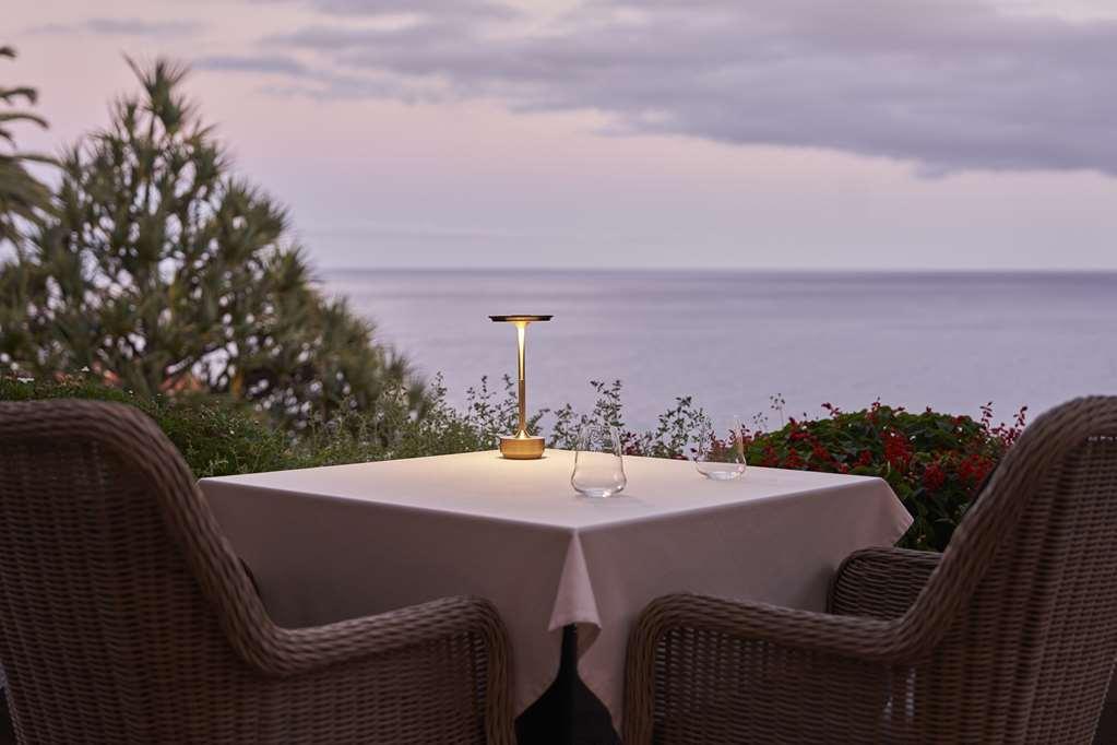 The Cliff Bay - Portobay Hotel Фуншал Екстериор снимка The view from the restaurant